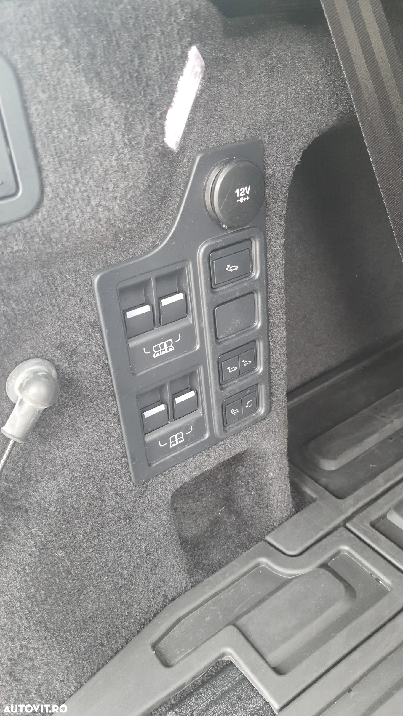 Land Rover Discovery - 10
