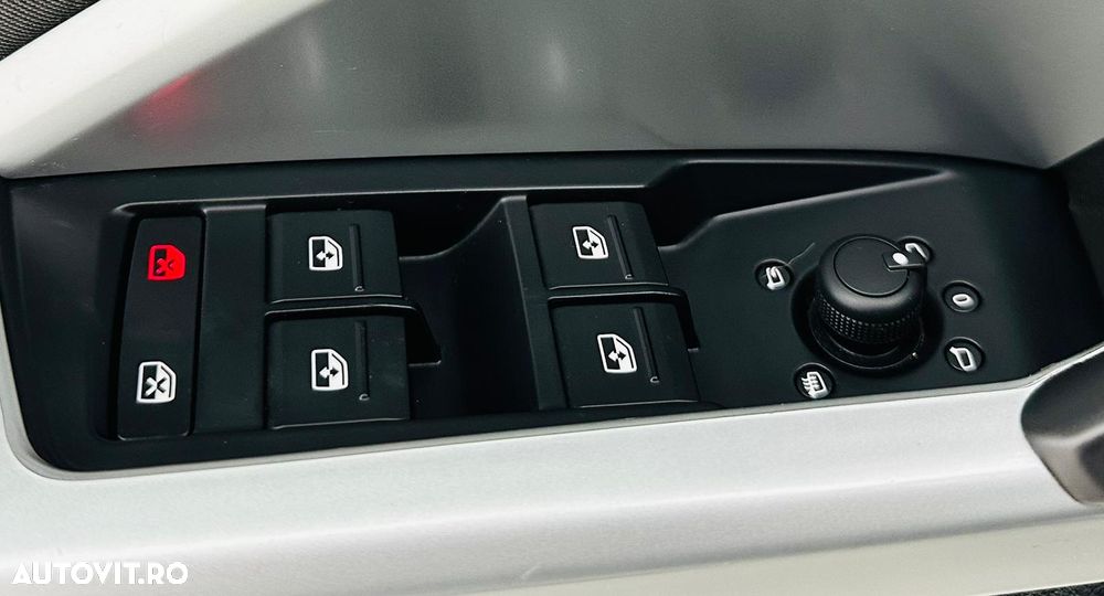 Audi Q3 35 TDI S tronic advanced - 11