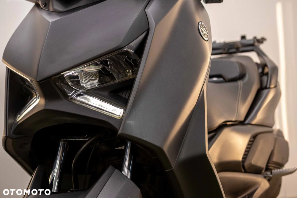 Yamaha X-max - 11