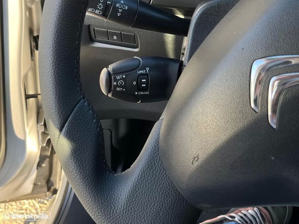 Citroën C3 1.0 PureTech Attraction - 16