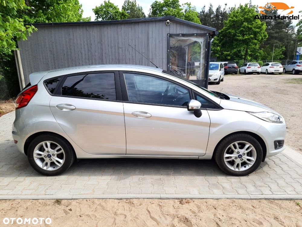 Ford Fiesta 1.0 EcoBoost Titanium - 9