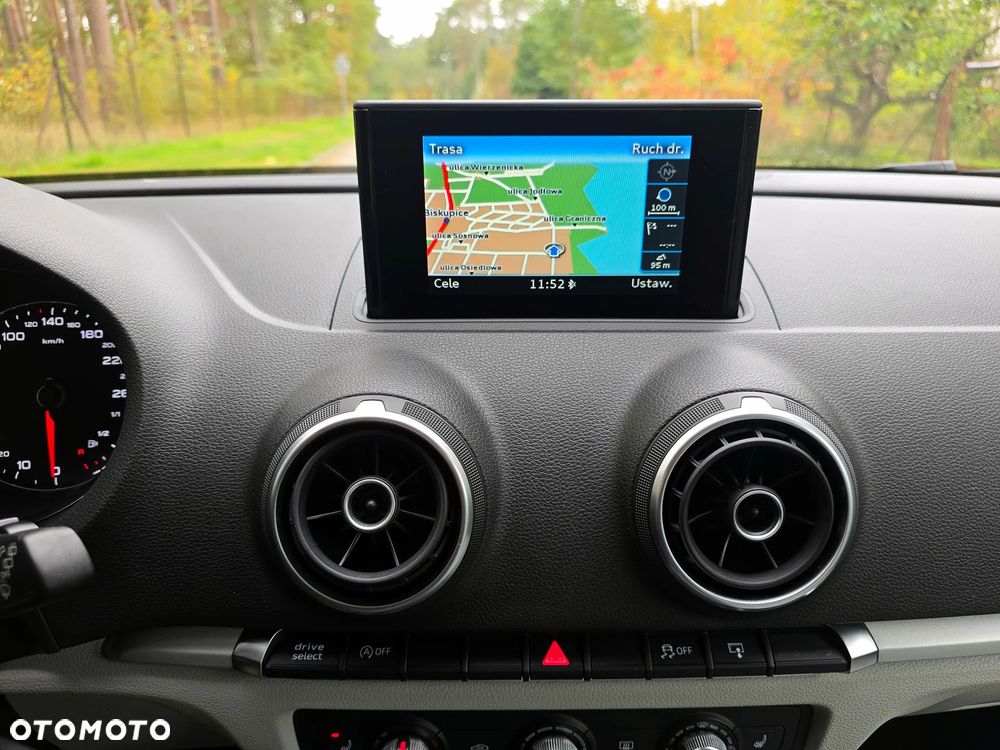 Audi A3 Sportback - 11