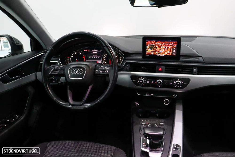 Audi A4 Avant 2.0 TDI S tronic - 16