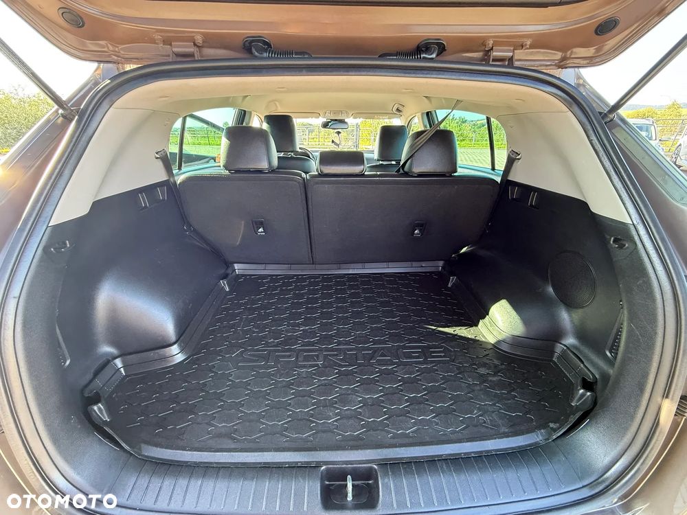 Kia Sportage 1.6 T-GDI L Business Line 4WD DCT - 23