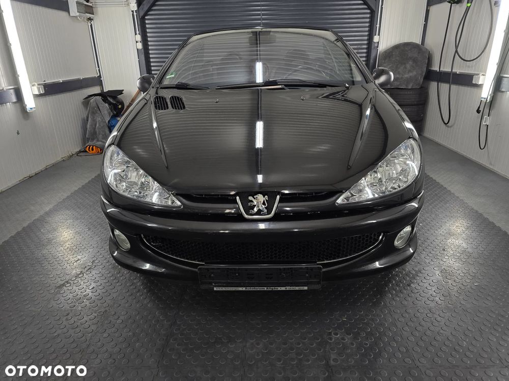 Peugeot 206 CC - 2