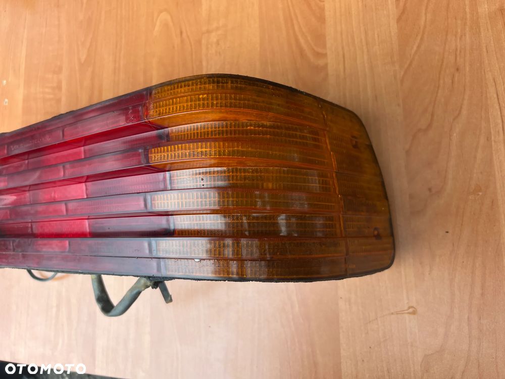 LAMPA TYŁ TYLNA PRAWA MERCEDES sl slc r107 c107 w107 1078201064R 1078201064 - 2