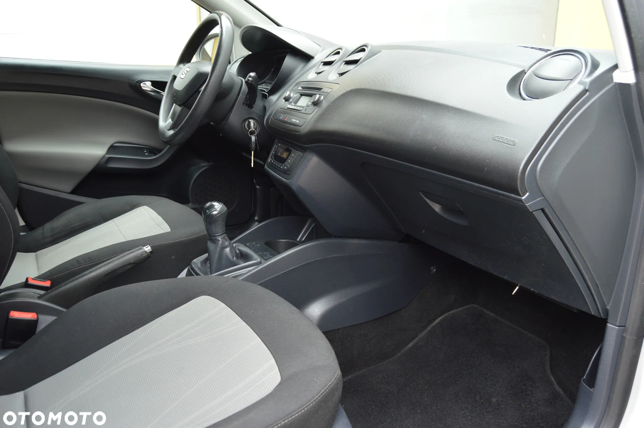 Seat Ibiza 1.2 TSI Style - 24