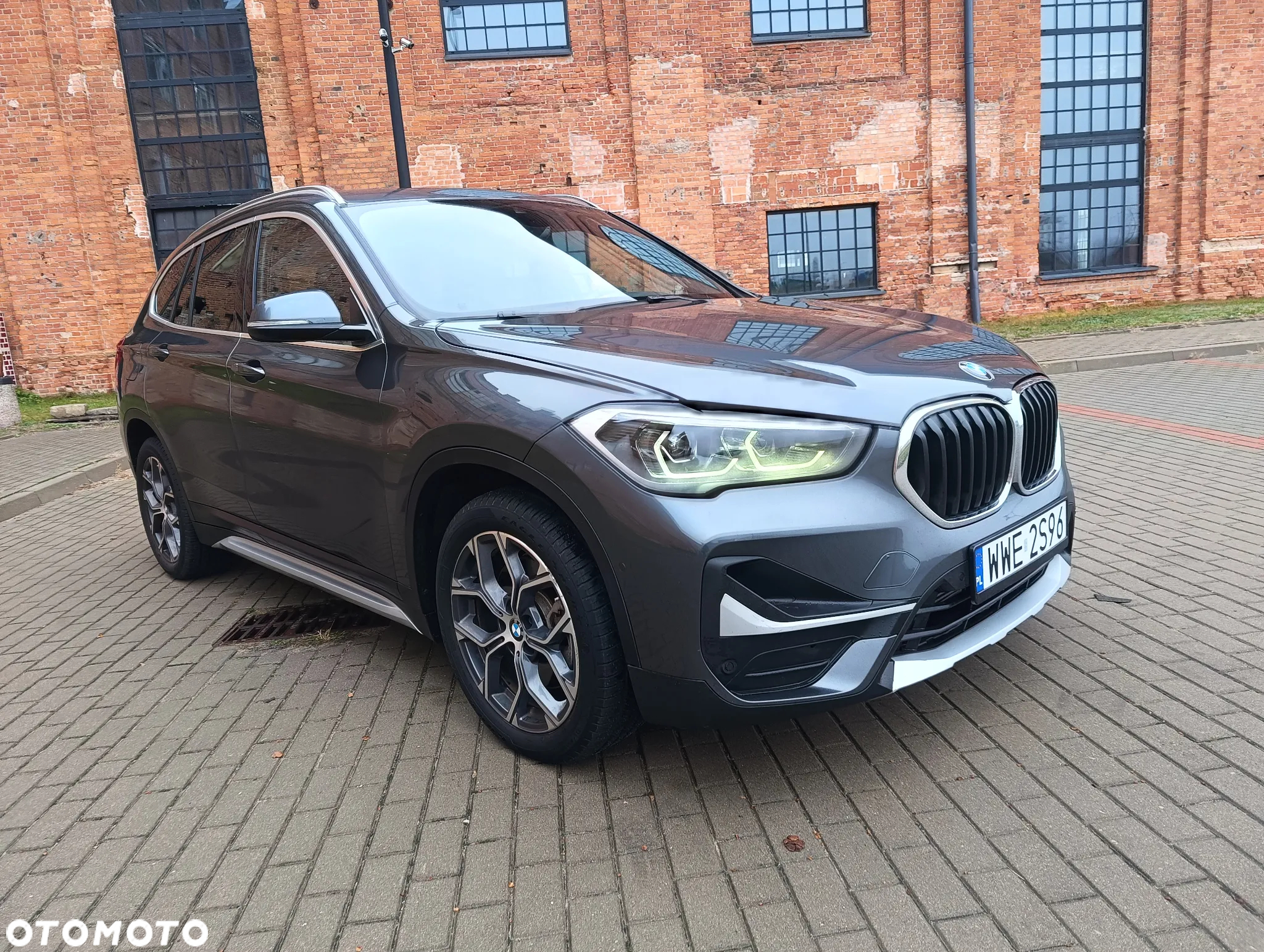 BMW X1 xDrive25i Sport Line sport - 6