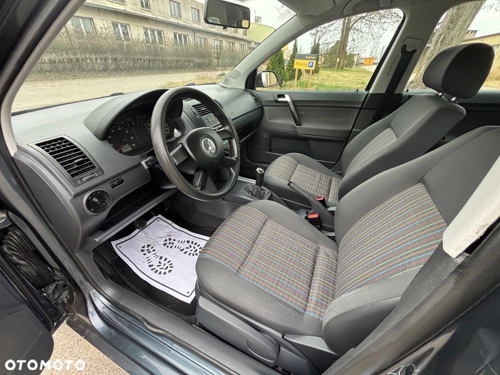 Volkswagen Polo 1.2 Highline - 12
