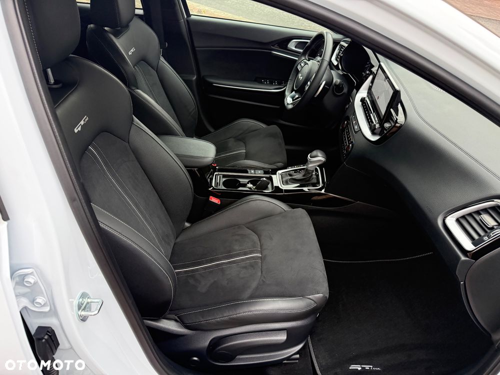 Kia Ceed 1.5 T-GDI DCT7 OPF GT Line - 9