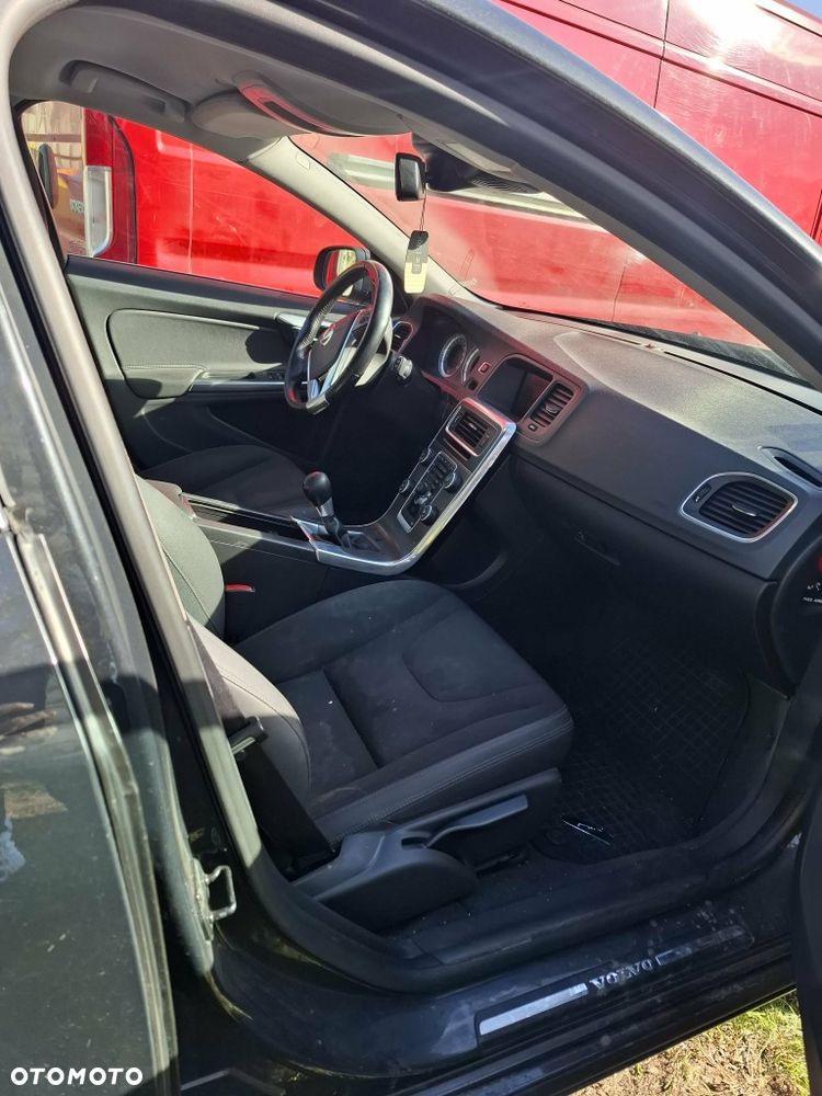 Volvo V60 - 6