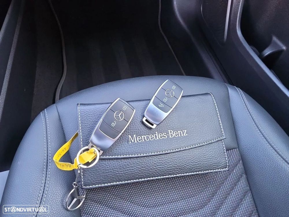 Mercedes-Benz A 250 e Style Plus - 19