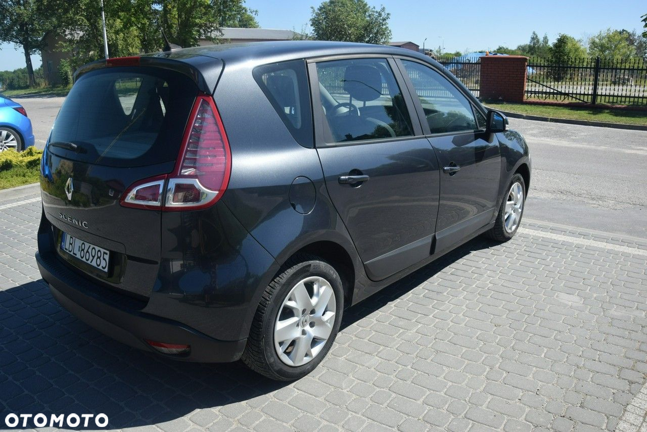 Renault Scenic 1.6 16V 110 TomTom Edition - 12