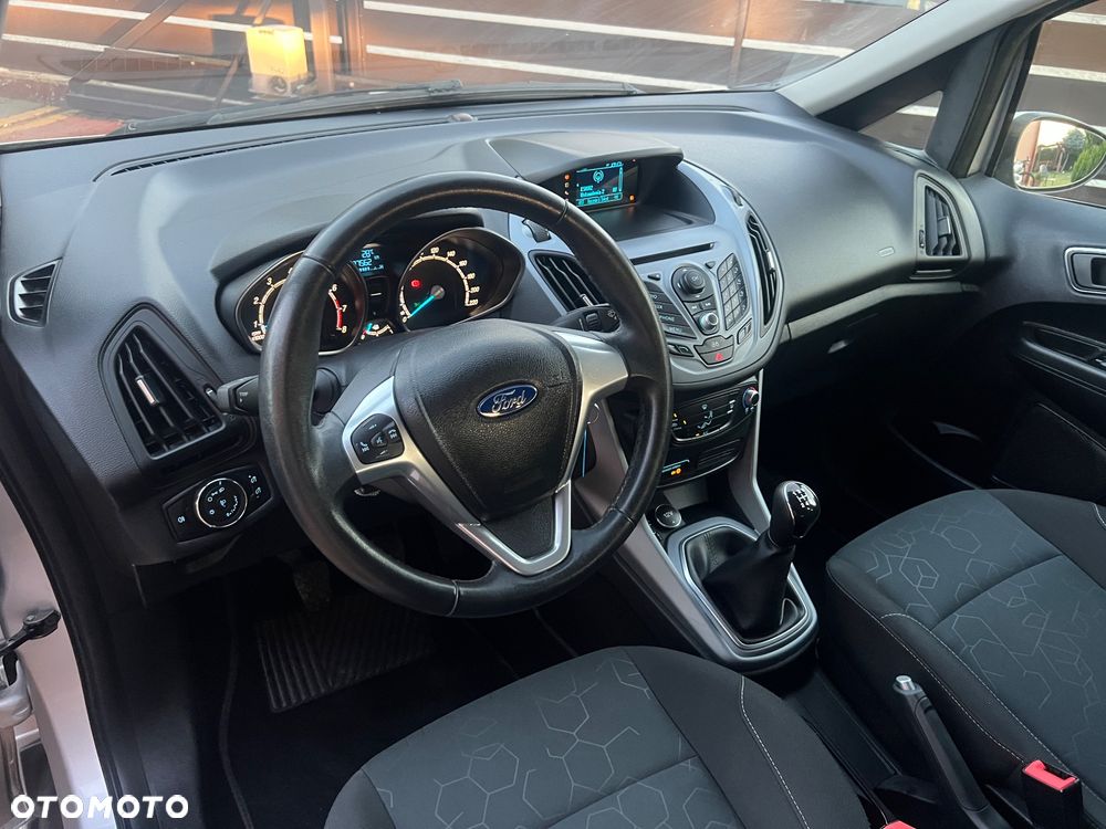 Ford B-MAX - 37
