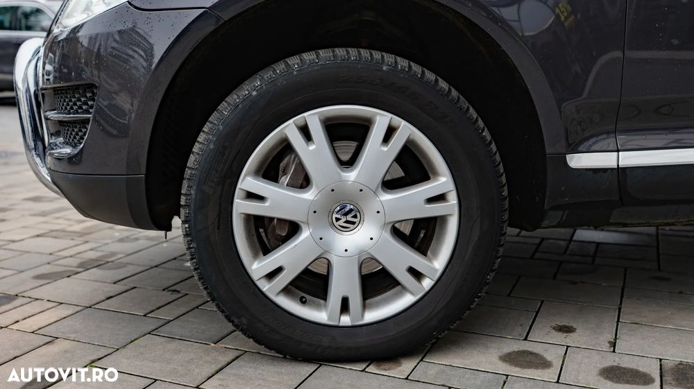 Volkswagen Touareg - 13