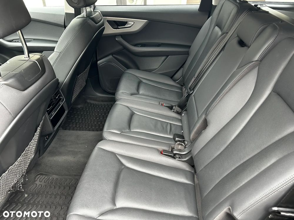 Audi Q7 ver-45-tdi-mhev-quattro-s-line-tiptr - 13