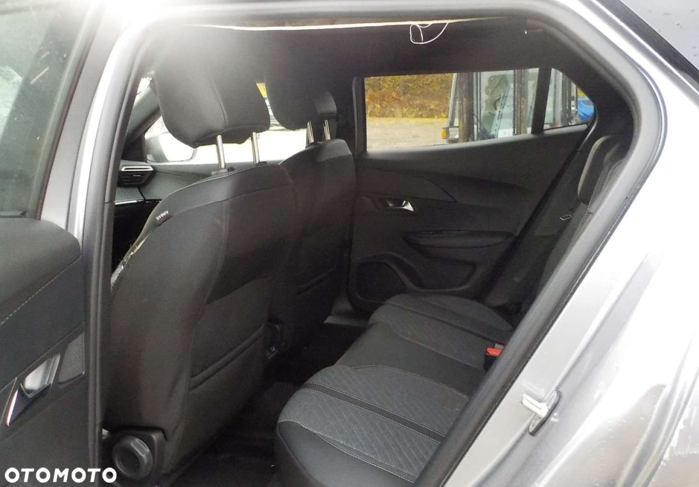 Peugeot 2008 - 22