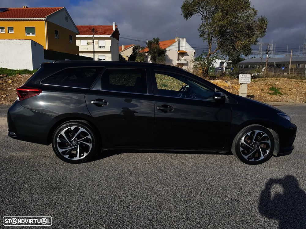 Toyota Auris Touring Sports 1.4 D-4D Comfort+Pack Sport - 11