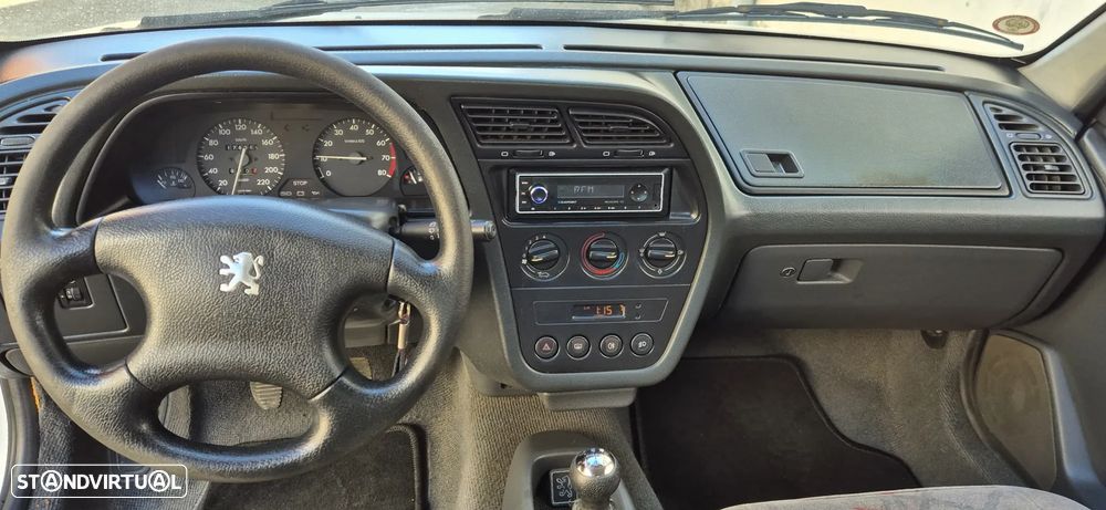 Peugeot 306 1.4 XR - 8