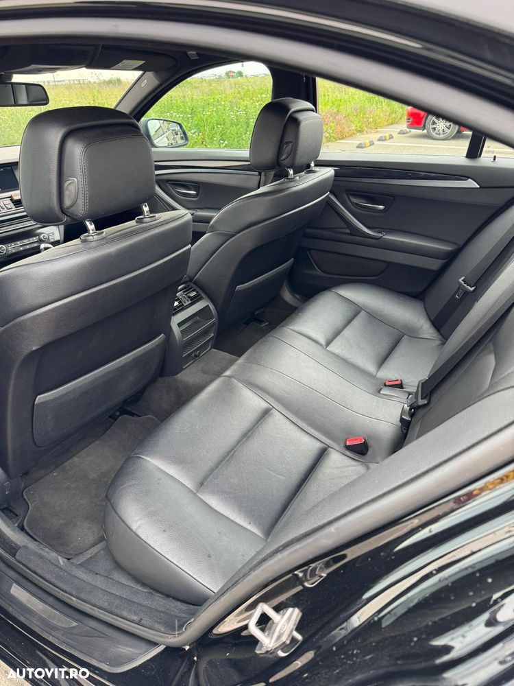 BMW Seria 5 520d Aut. - 16