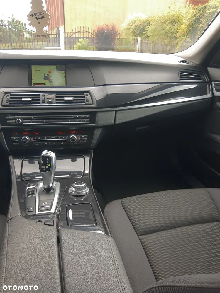 BMW Seria 5 520d - 18