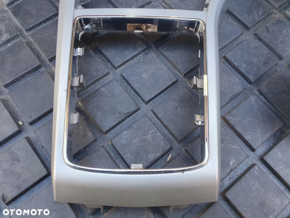OPEL ASTRA H PANEL KONSOLI RAMKA EUROPA KOMPLET - 3