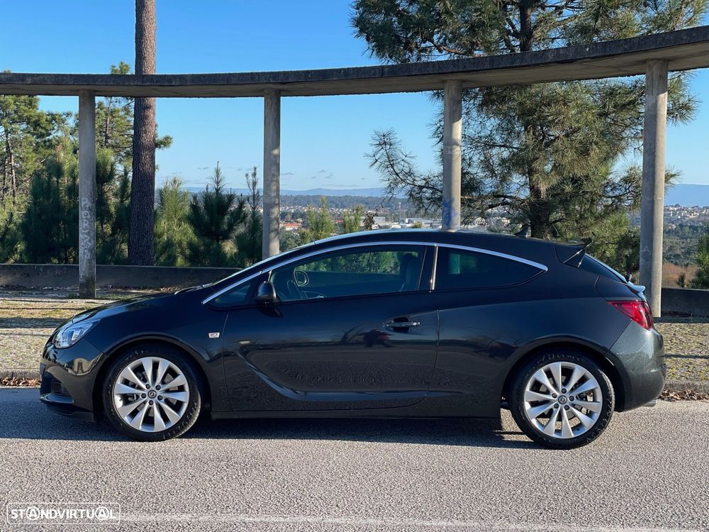 Opel Astra GTC 2.0 CDTi S/S - 11