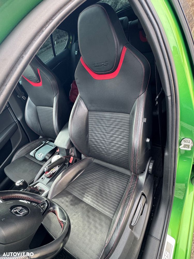 Skoda Octavia 2.0 TSI RS - 15