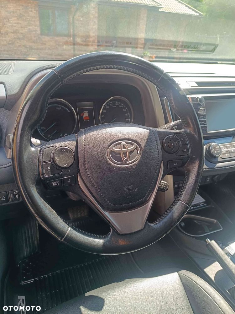 Toyota RAV4 Hybrid Selection 4x4 - 10