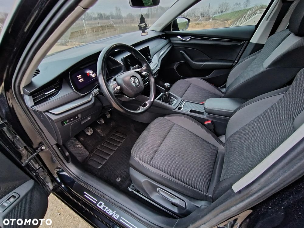 Skoda Octavia 1.5 TSI GPF ACT Ambition - 5