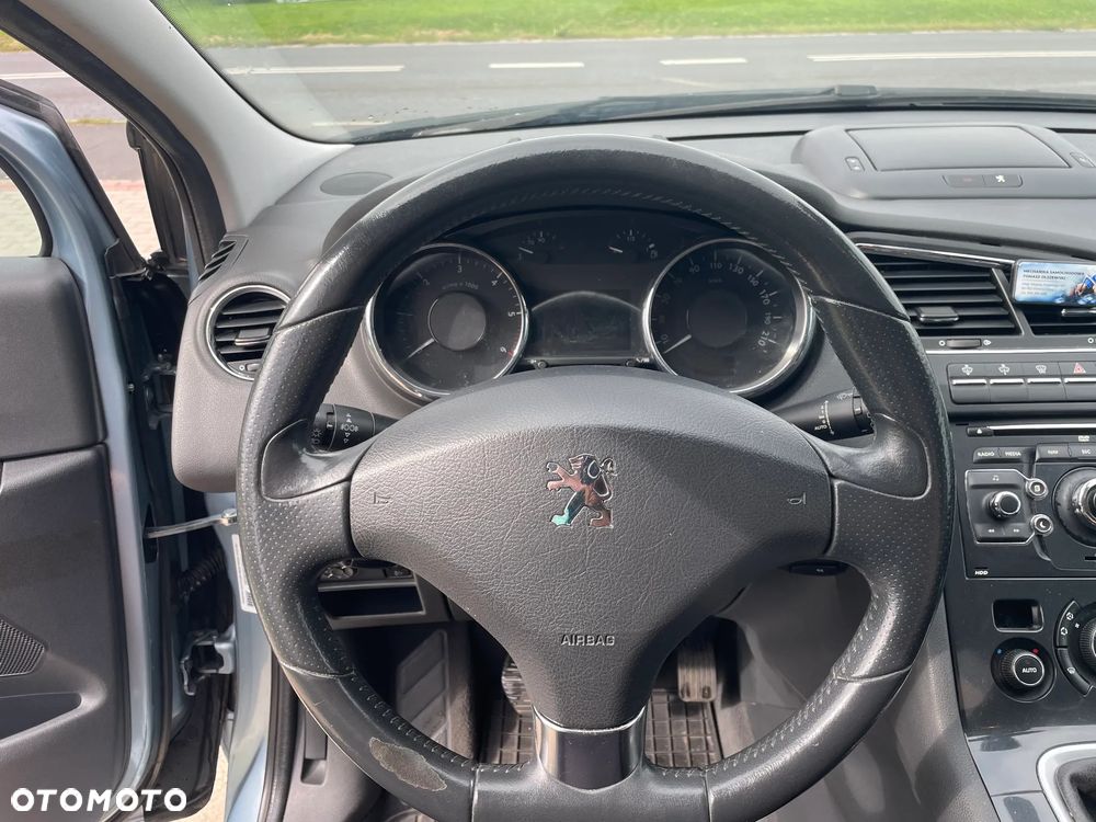 Peugeot 5008 2.0 HDi Premium + - 14