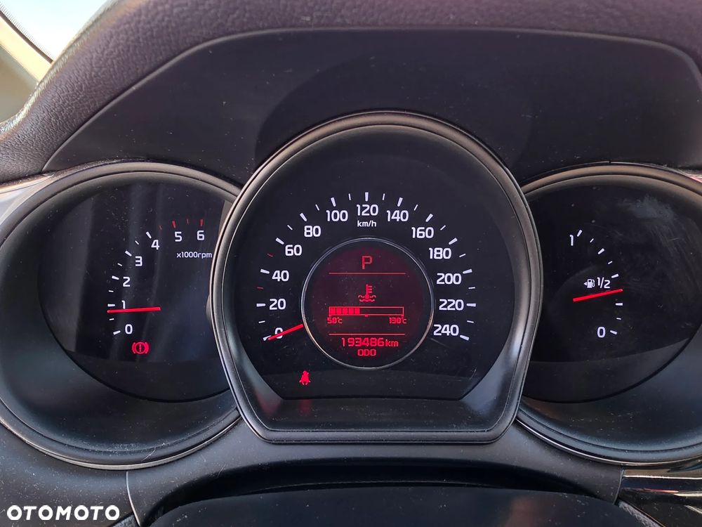 Kia Ceed 1.6 CRDi L DCT - 9