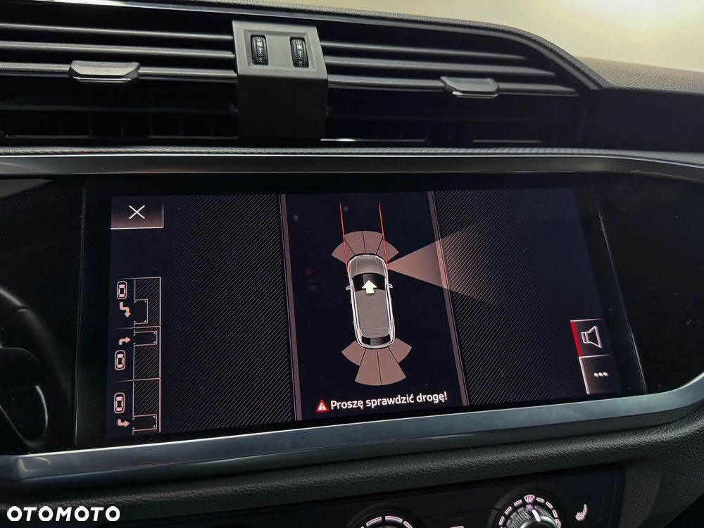 Audi Q3 Sportback 35 TDI quattro S tronic S line - 33