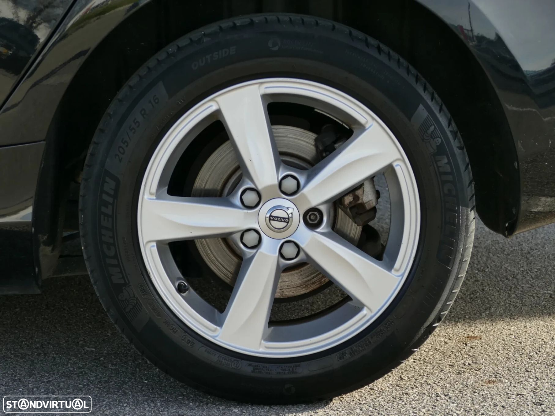 Volvo V40 2.0 D2 Momentum - 5