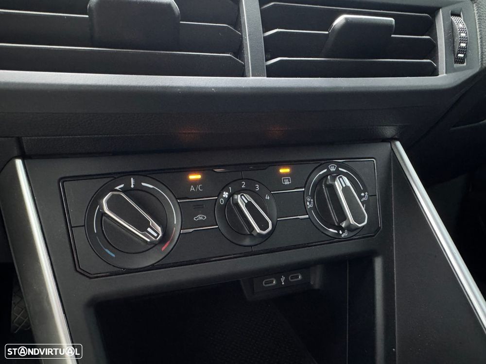 VW Polo 1.0 TSI Urban - 16