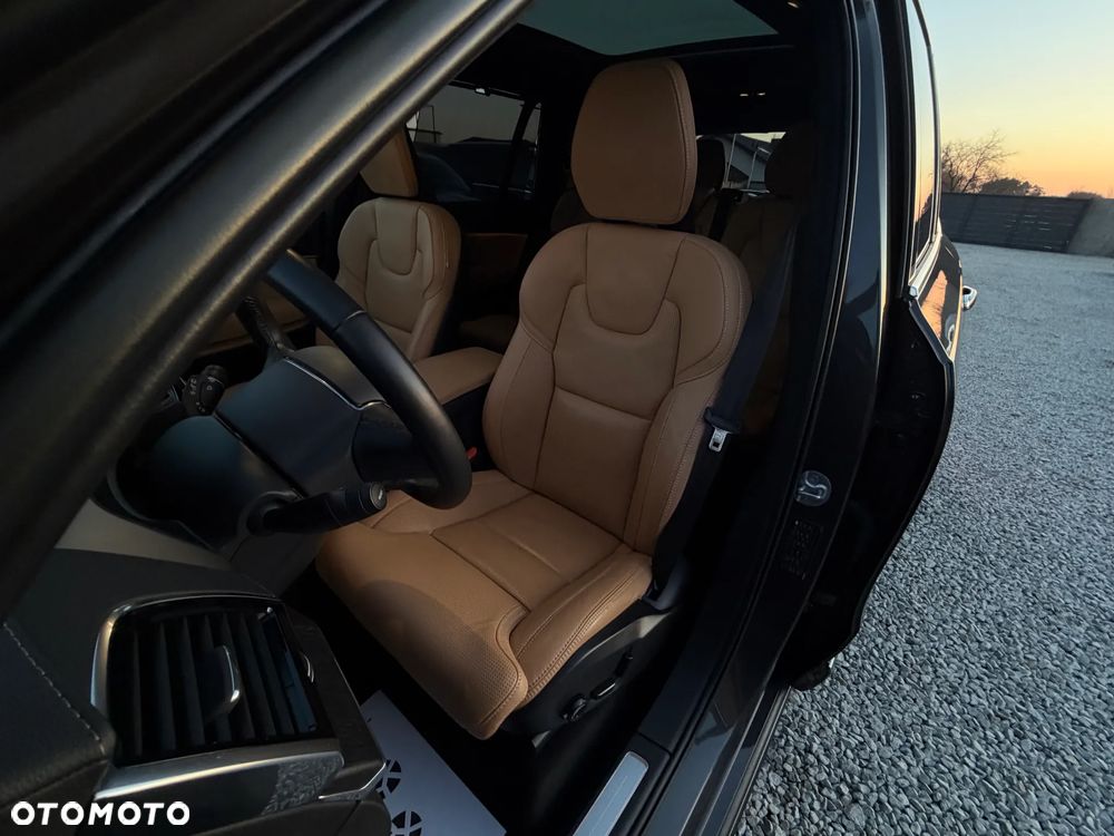 Volvo XC 90 T8 AWD Recharge Ultimate Dark - 29