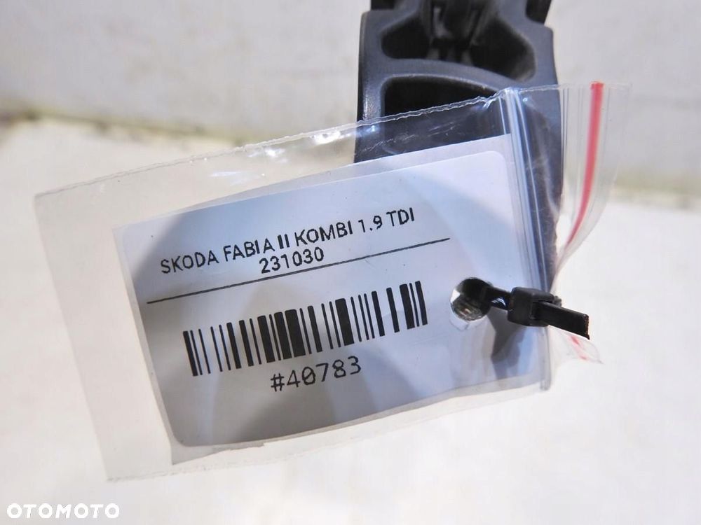 RAMIE WYCIERACZKI LEWE SKODA FABIA II 5J1955409B - 4