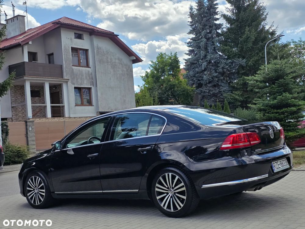 Volkswagen Passat 2.0 TDI Highline DSG - 15