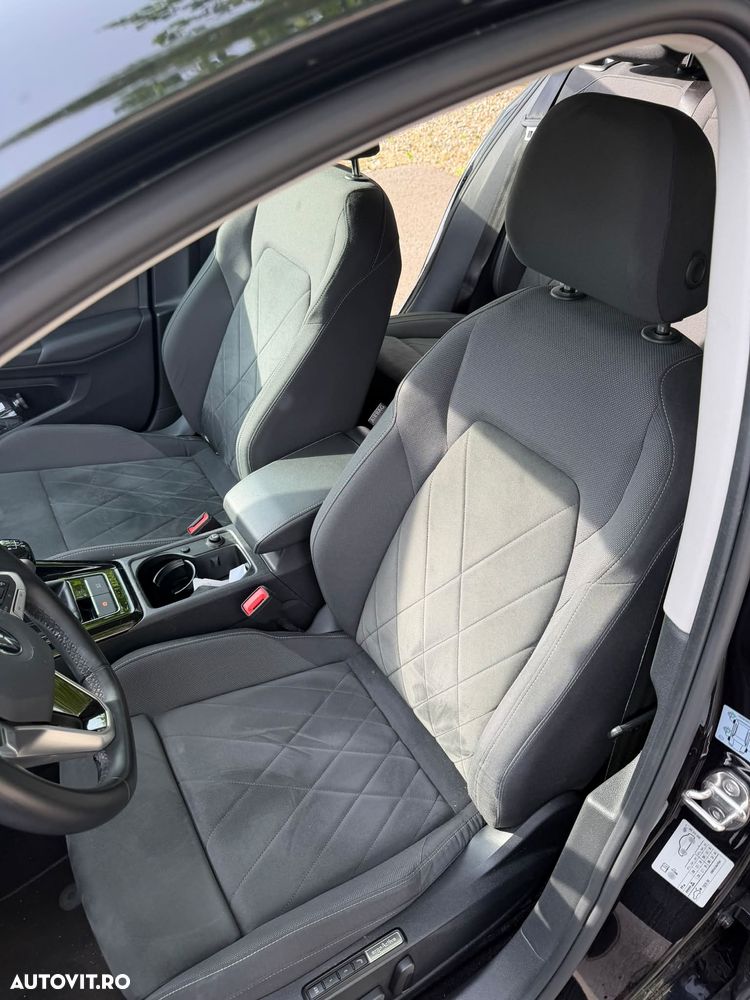 Volkswagen Golf 1.5 TSI ACT Style - 15