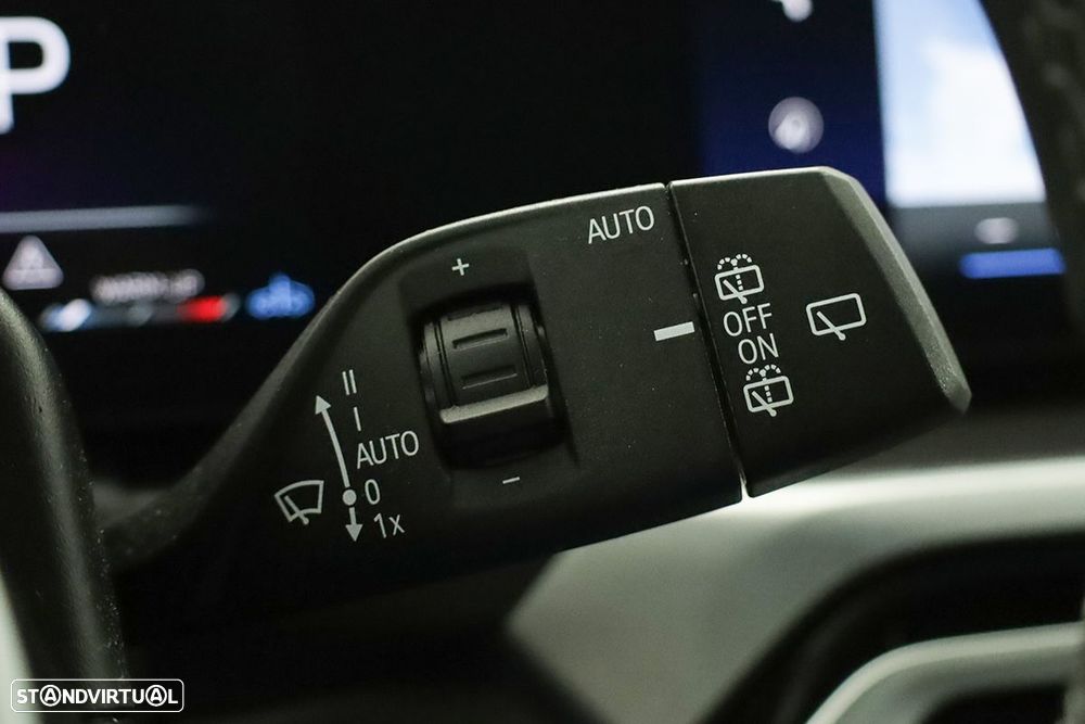 BMW 320 d Pack Desportivo M Auto - 19