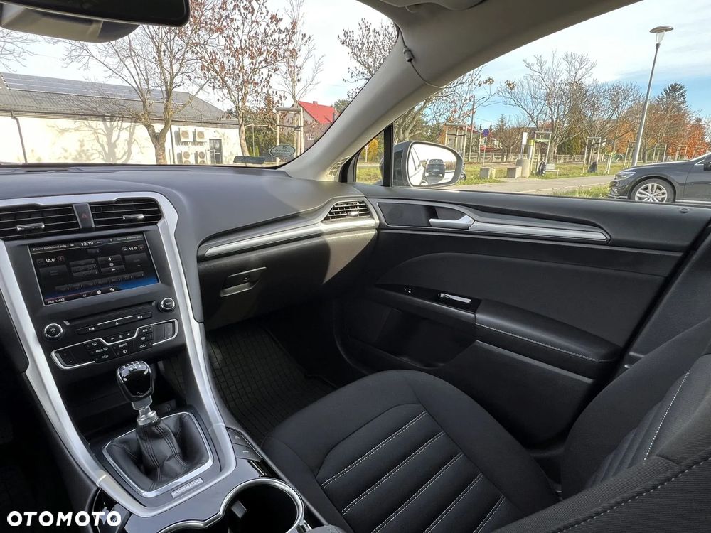 Ford Mondeo 1.5 EcoBoost Edition - 19