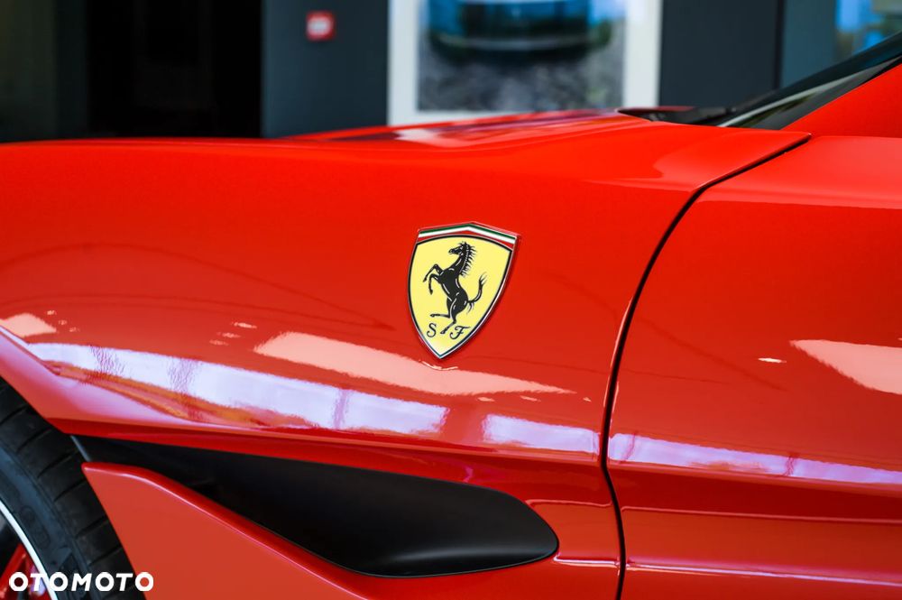 Ferrari Portofino M - 7