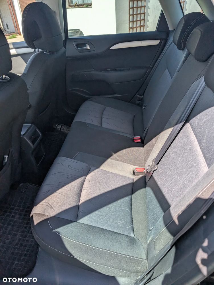 Citroën C4 1.6 VTi My Way - 13