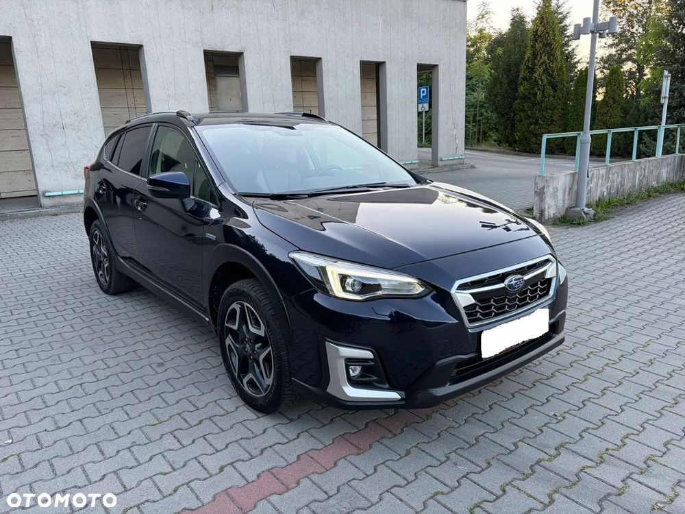 Subaru XV 2.0i-S Platinum (EyeSight) Lineartronic - 35