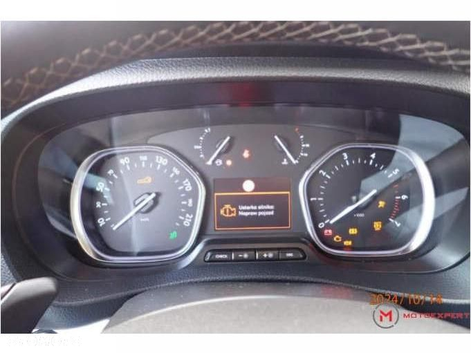 Opel Zafira - 26