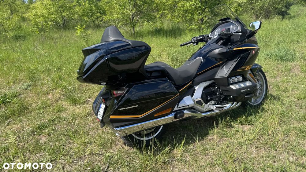 Honda GL - 12