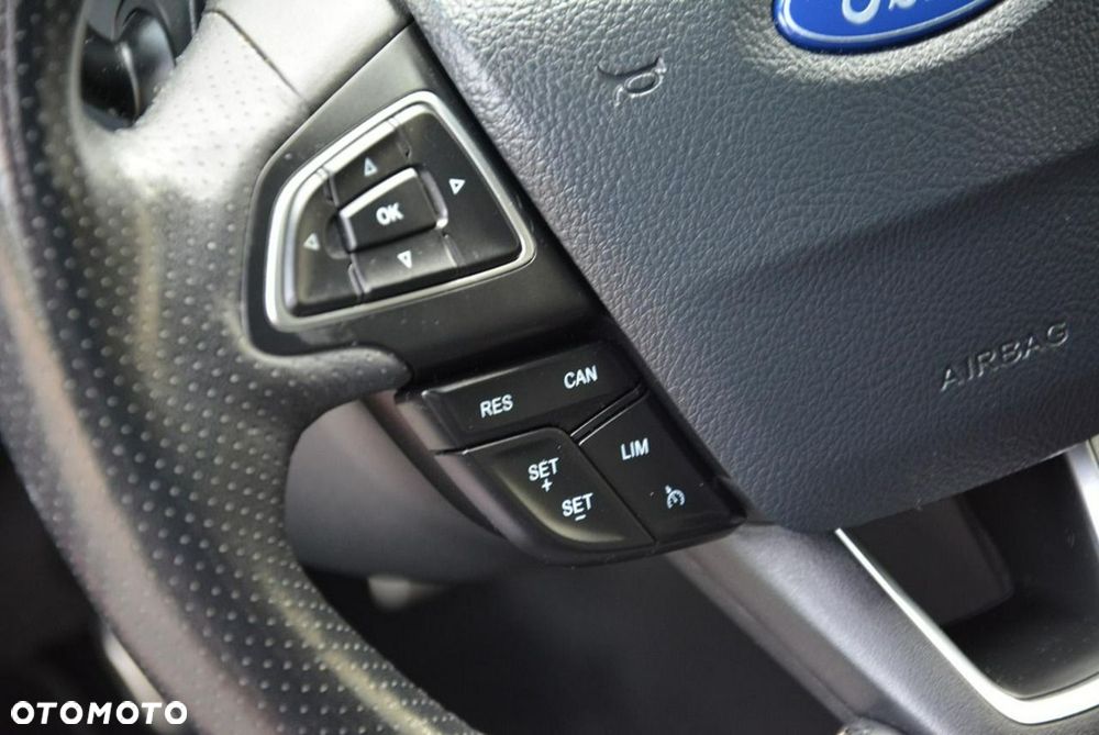 Ford Focus 1.5 EcoBoost STart-Stopp-System ST-LINE - 29