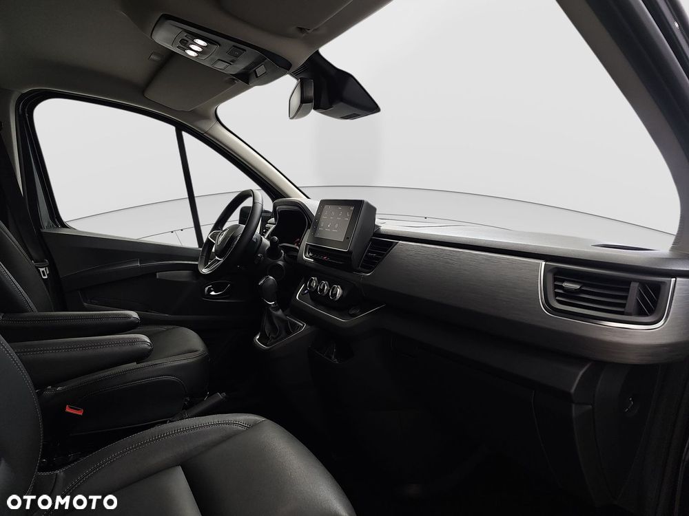 Renault Trafic 2.0 dCi EDC - 16