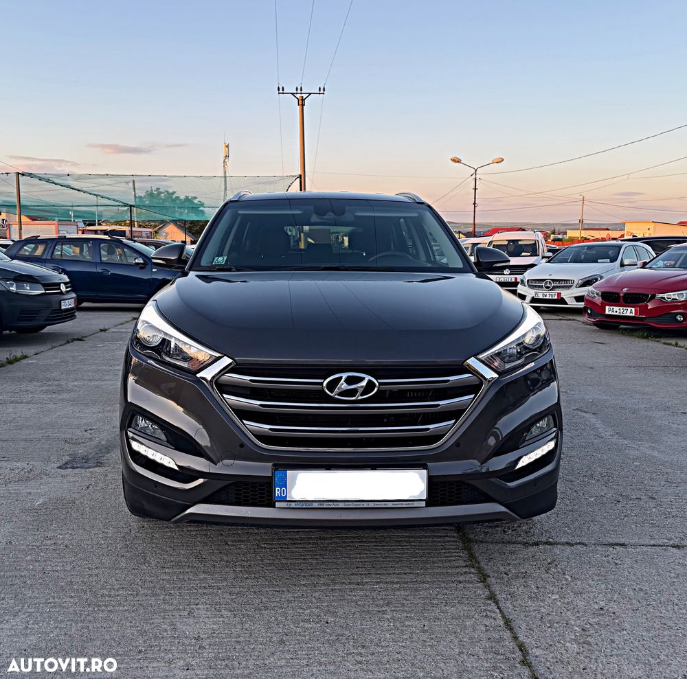 Hyundai Tucson 2.0 CRDI 4WD 6MT Premium - 13