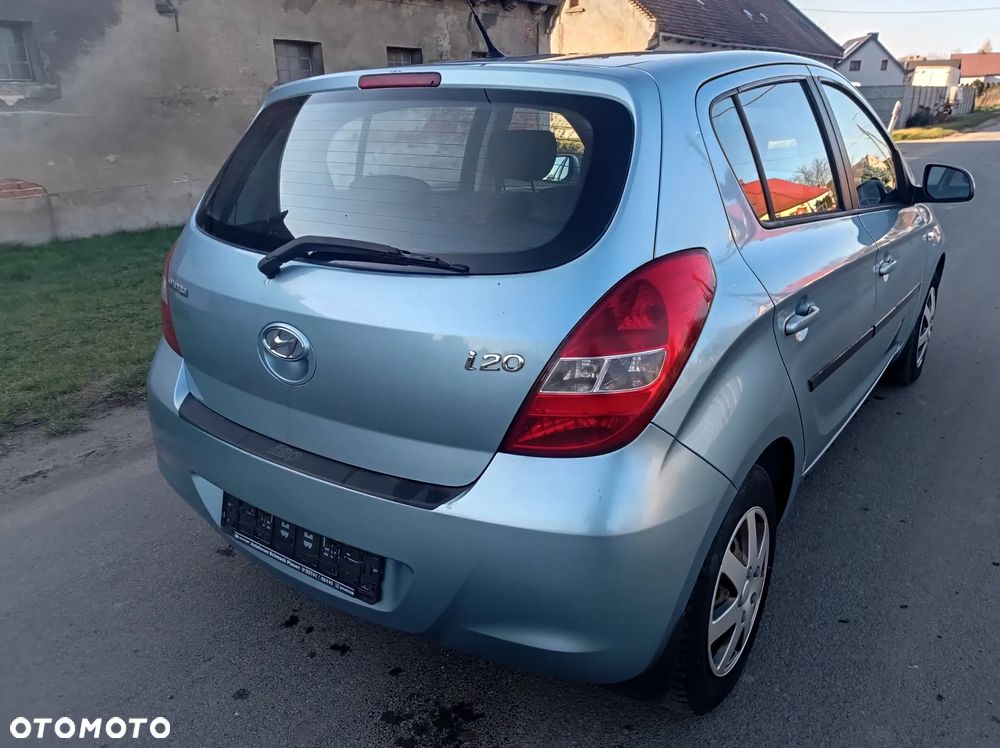 UWAGA ! 2010 HYUNDAI i20 HATCHBACK 5 DRZWI 1,4 16V 101PS MPI BENZ R4 KLIMATRONIC SERW I WLAS PL - 4